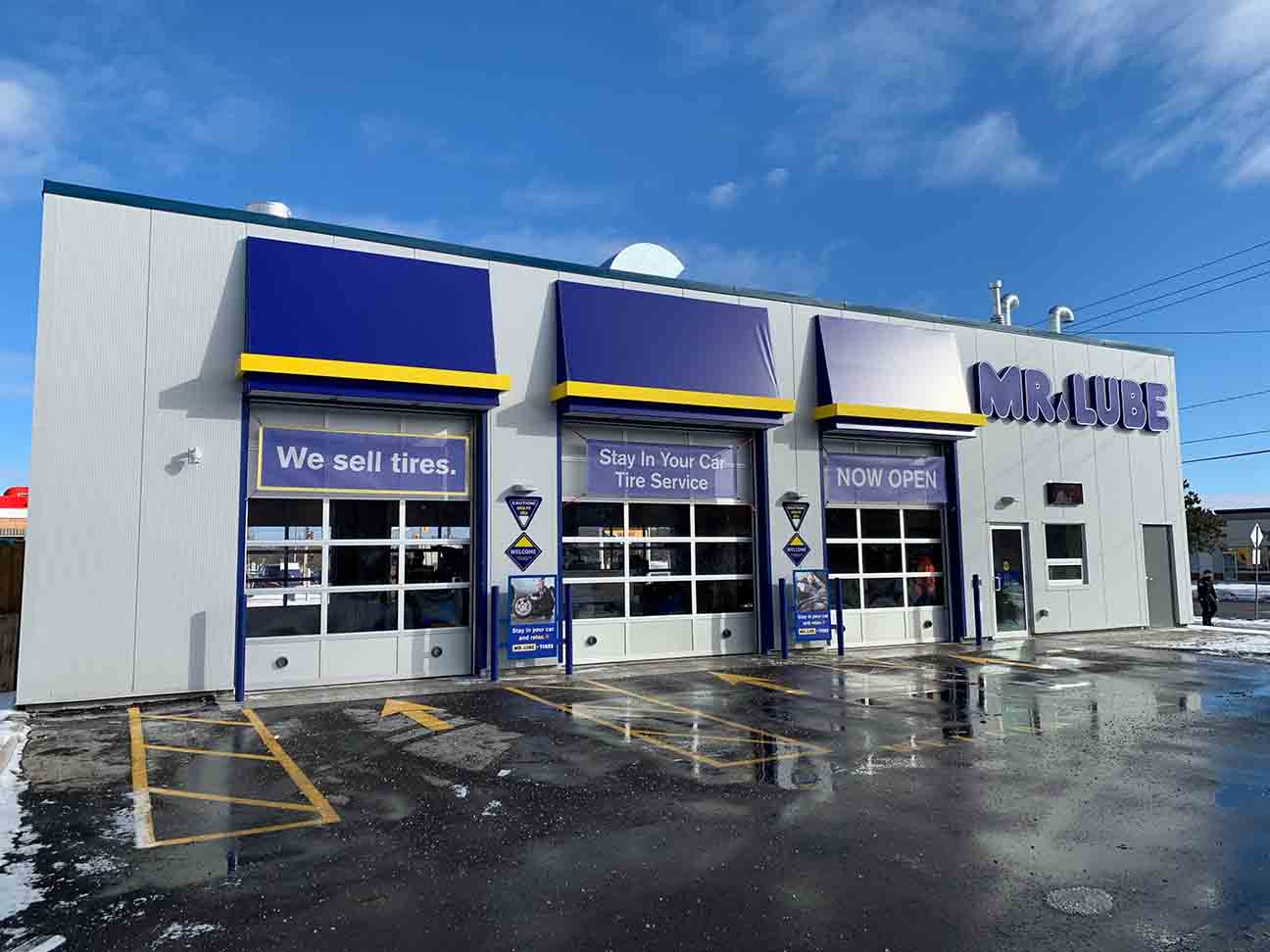 2440 Homer Watson Blvd., Kitchener Mr. Lube + Tires